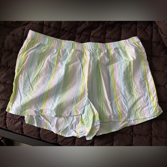Striped cotton pyjama shorts - Picture 1 of 3